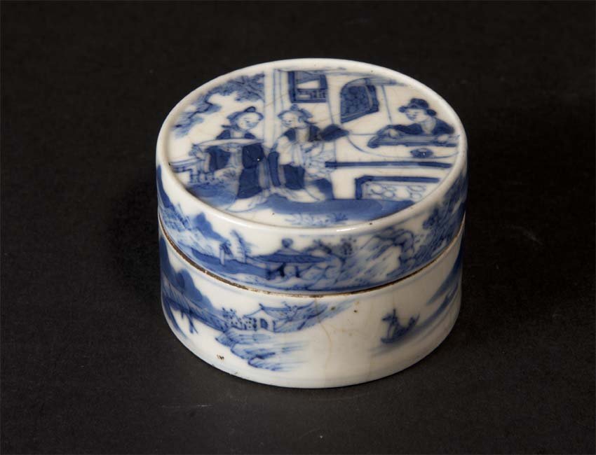 Republic Period, A Small Blue and White Figures Seal (1 of 4)