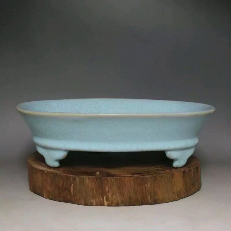 Song dynasty style brush washer (1 of 2)