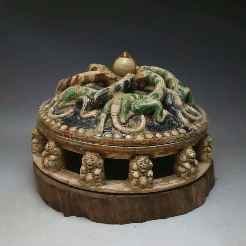 Tang dynasty dragon pottery censer: Fine Tang dynasty dragon pottery censer H(5)W(8)inches