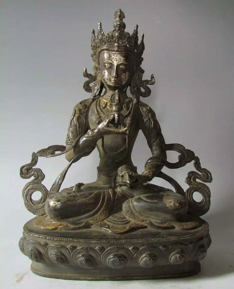 Fine Buddhist figure statue: Very fine Chinese Buddhist statue H(7) inches