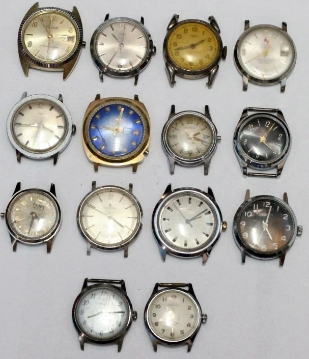 Lot of 14 Mens Automatic Wind Up Watchs Sovereign: None are currently running. Includes: Timex, Caravelle, Nelson, Westclox, etc. 5 are cmissing crowns, the rest appear to be complete.. No Buyers Premium