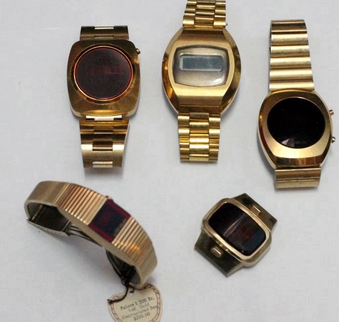 LED Lot of 6 Electronic Watches Pulsar Wittnauer: All 6 are currently NOT running (not sure what the issue is. No Buyers Premium