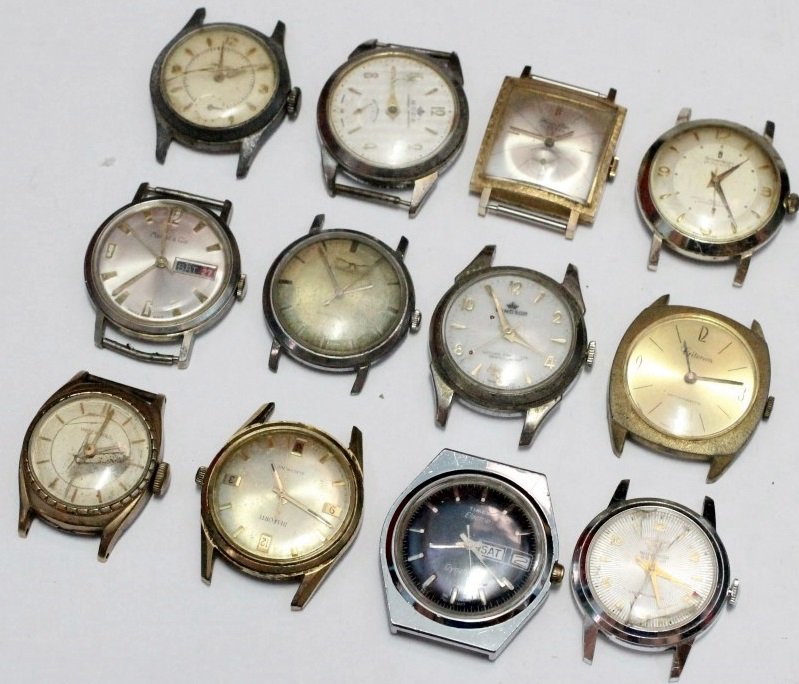 Lot os 12 Mens Automatic Wind Up Watches Caravelle: None are currently running. Includes: Sovereign, Roda, Windsor, Timex Belforte, Marcel & Cie, Caravelle, etc. All watches are complete. No Buyers Premium