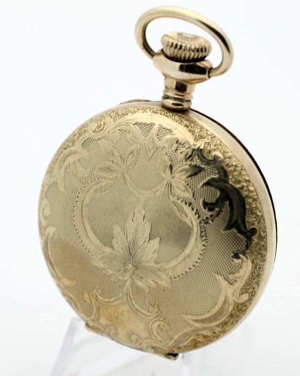 Antique SETH THOMAS Model 17 6 Size Art Deco Pocket: Women's Gold Filled Size 6 SETH THOMAS. Circa 19th Century. Hand Wind Movement. Watch Is Currently In Working ORder. No Buyers Premium.