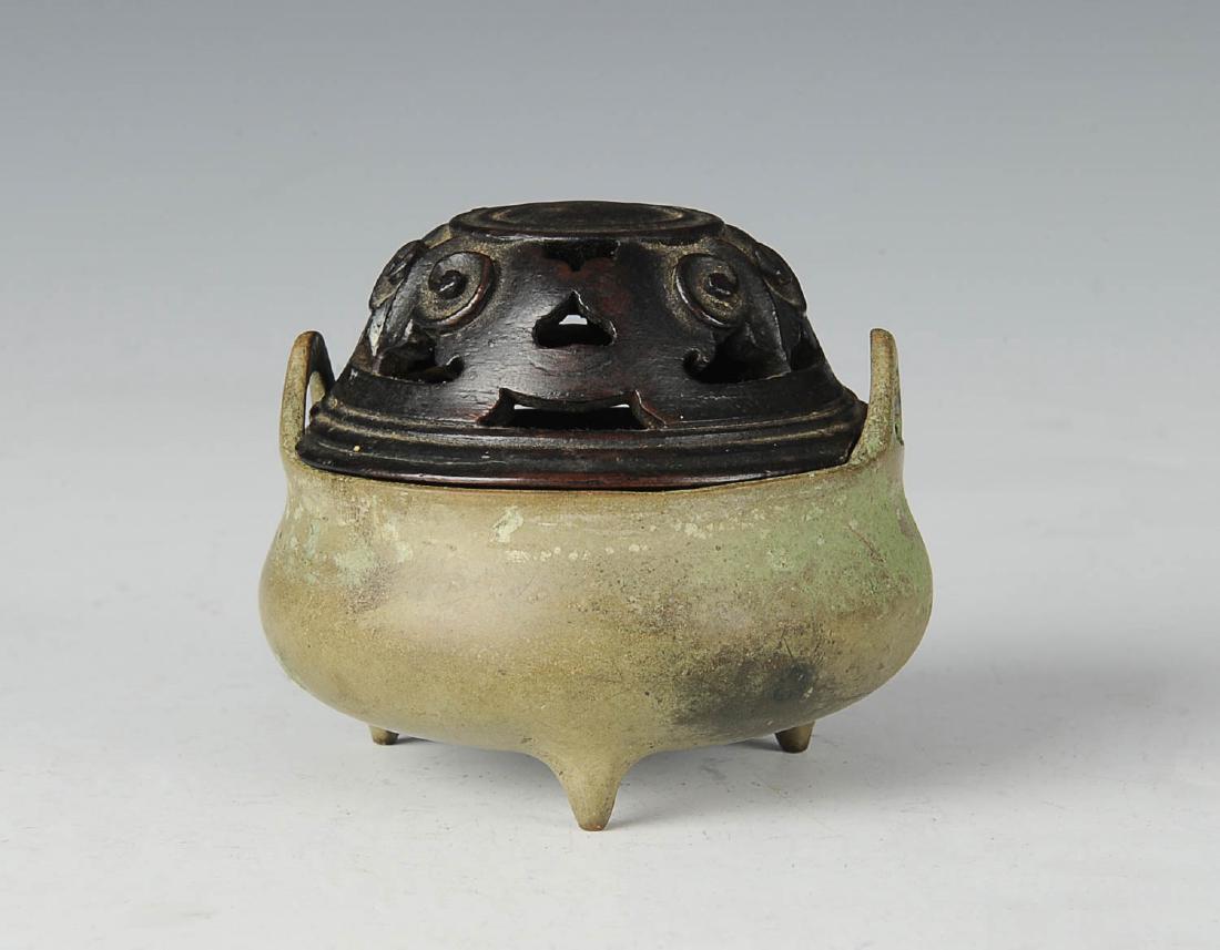 Small Bronze Incense Burner, 18th - 19th Century (1 of 6)