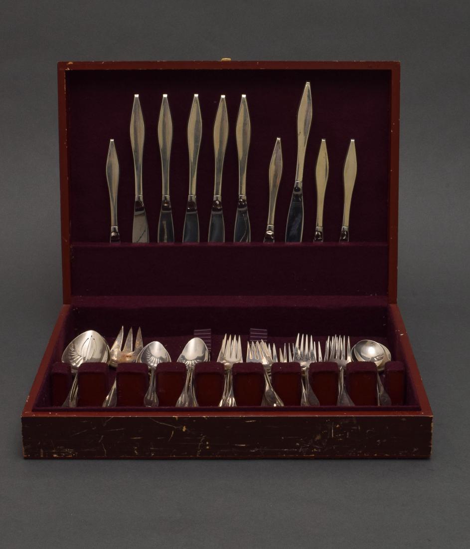 47 Pieces Reed & Barton Sterling Flatware, Lark (1 of 2)