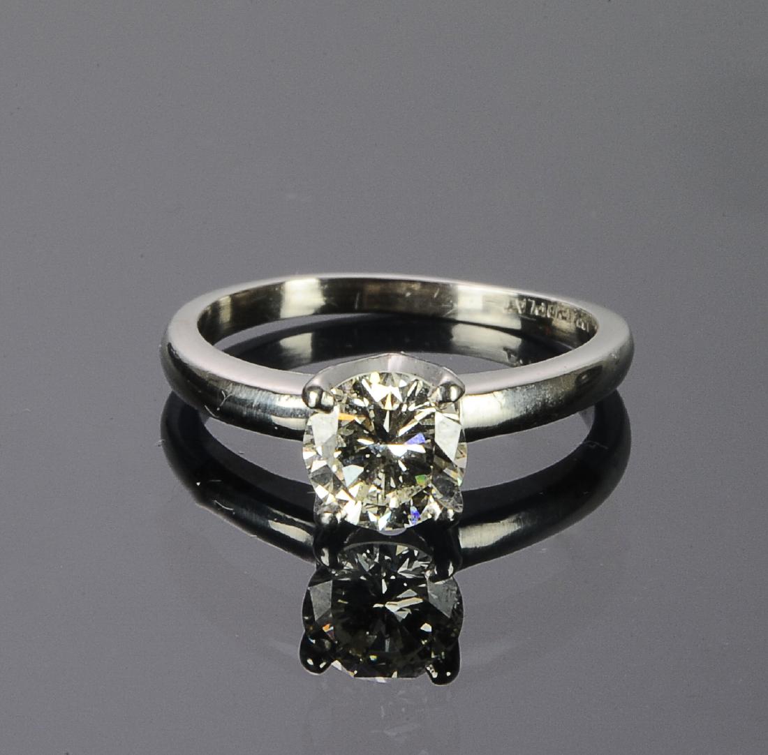 One Carat Diamond Engagement Ring in Platinum (1 of 3)