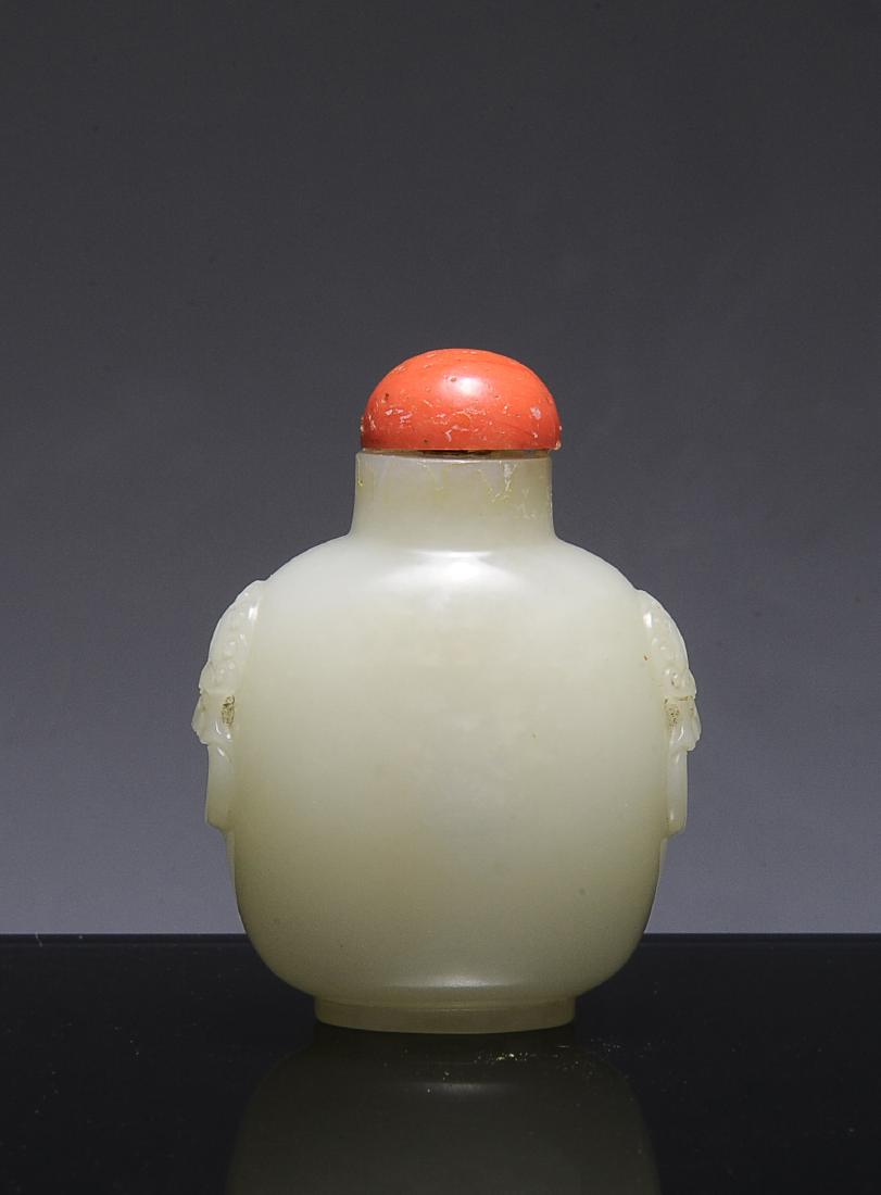 Chinese White Jade Snuff Bottle, 19th Century (1 of 6)