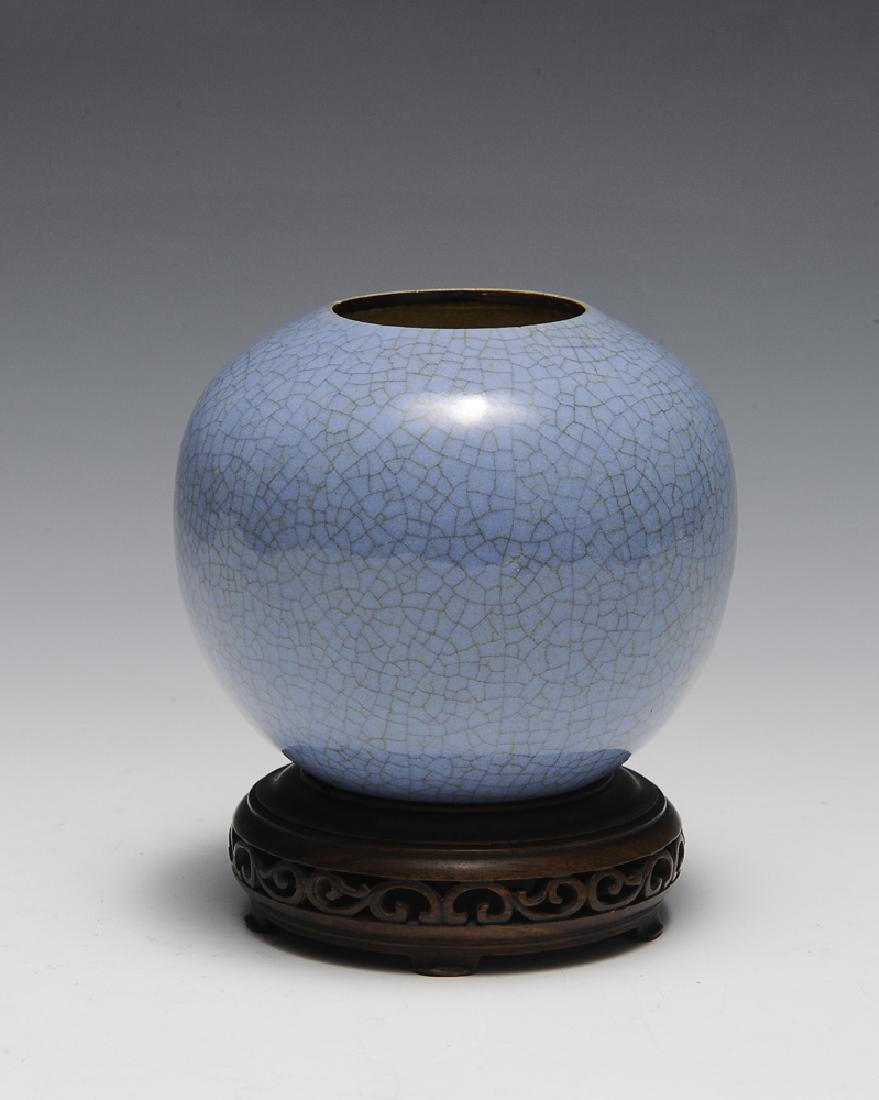 Chinese Ge Glaze Water Coupe, 18th Century (1 of 7)