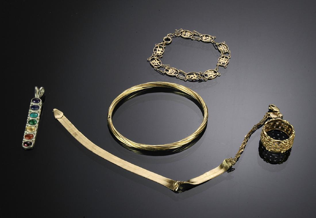 A Lot of 14K Gold Jewelry (1 of 1)