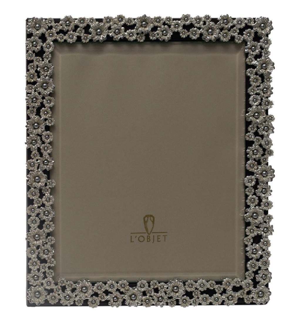 L'Objet Pearl Flowers Swarovski & Platinum Frame (1 of 2)