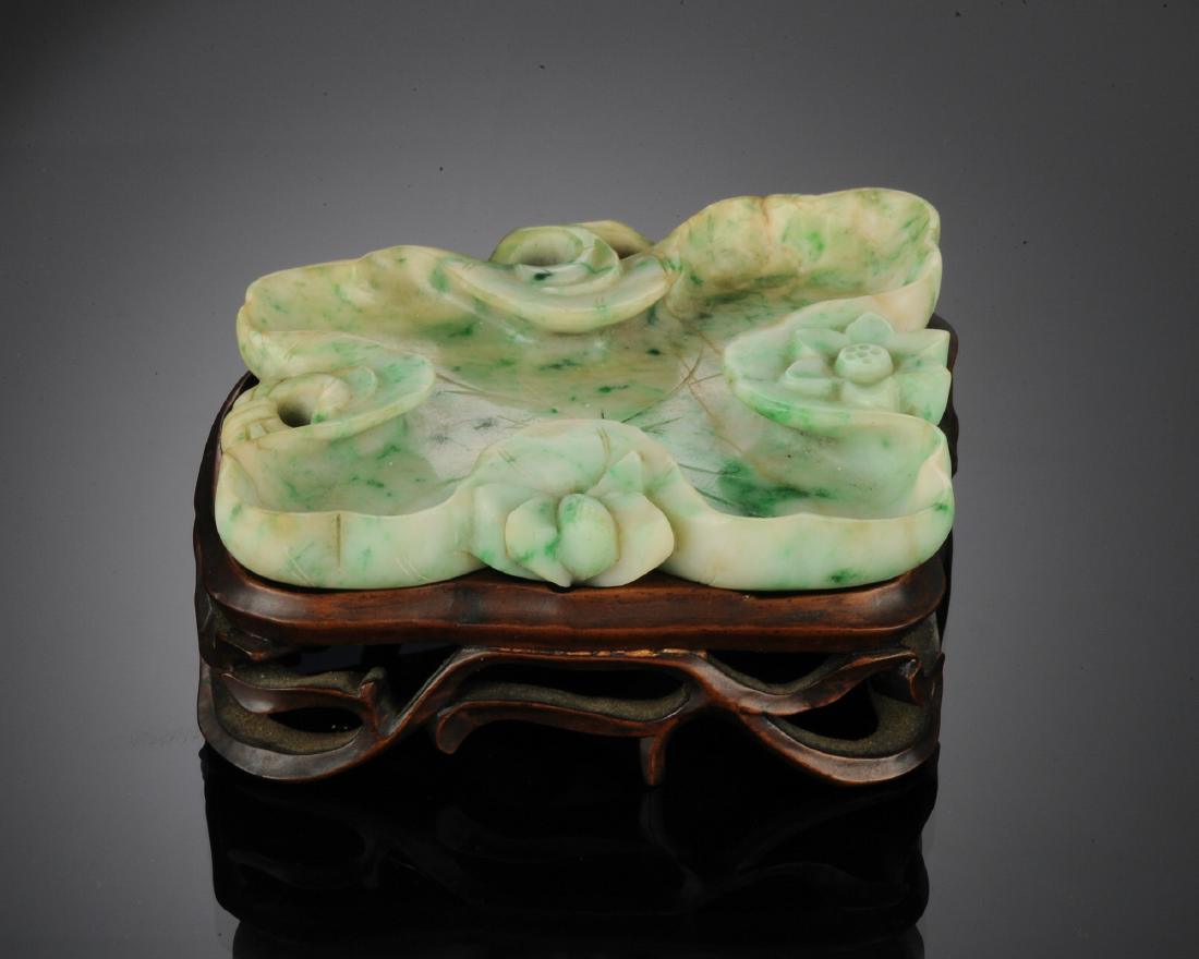 Chinese Jadeite Lotus Leaf Brush Washer, Qing (1 of 8)