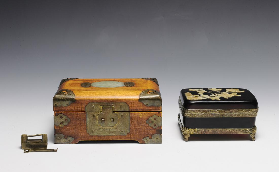 2 Chinese Boxes w/ Jade & w/ Mother of Pearl (1 of 6)