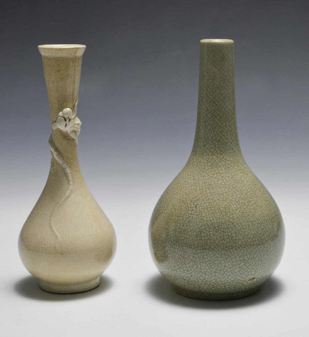 2 Chinese Ge Glaze Vases (1 of 2)