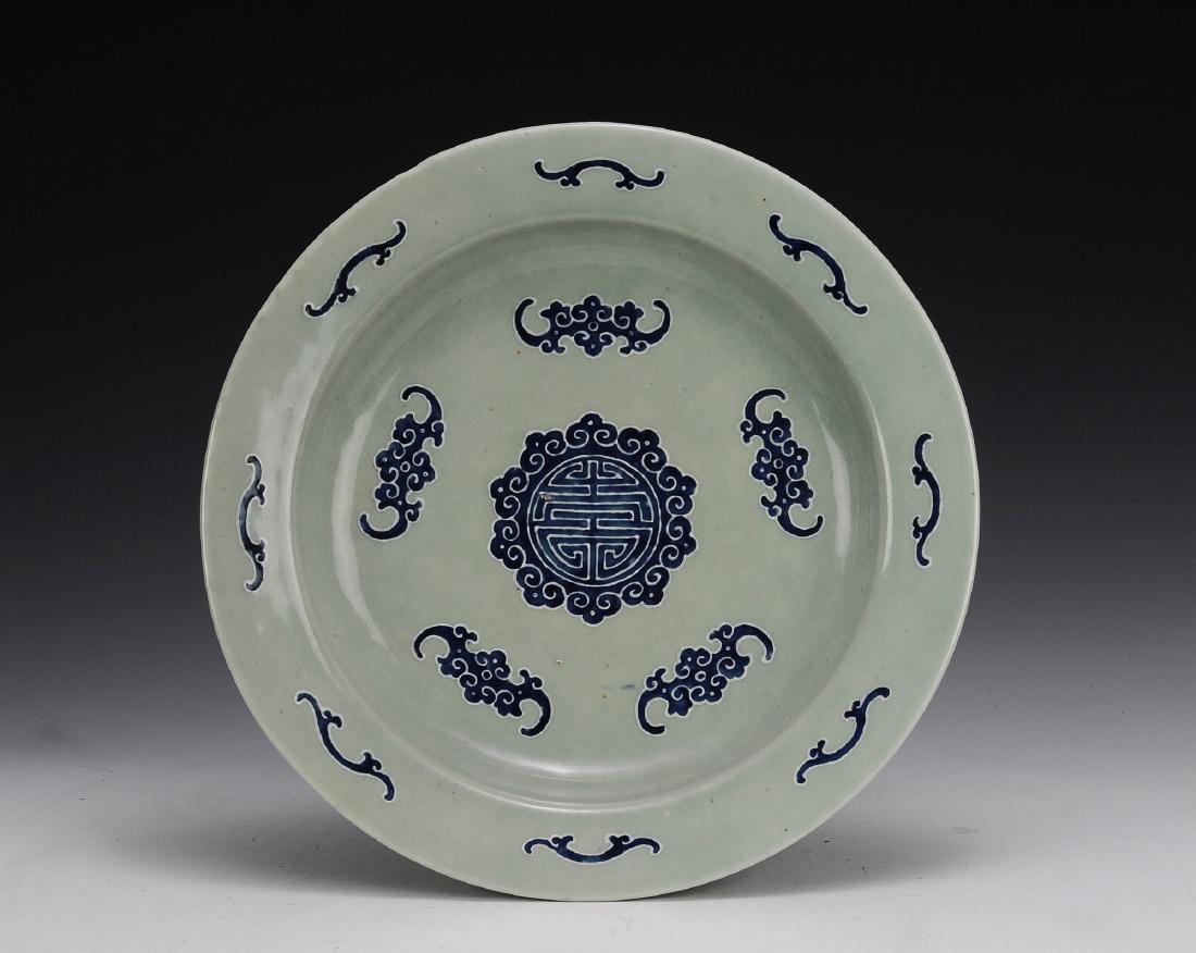 Large Chinese Celadon Charger, Qianlong (1 of 10)