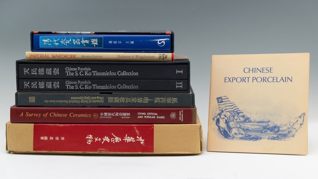 Group of 8 Large Books On Chinese Antiques (1 of 7)