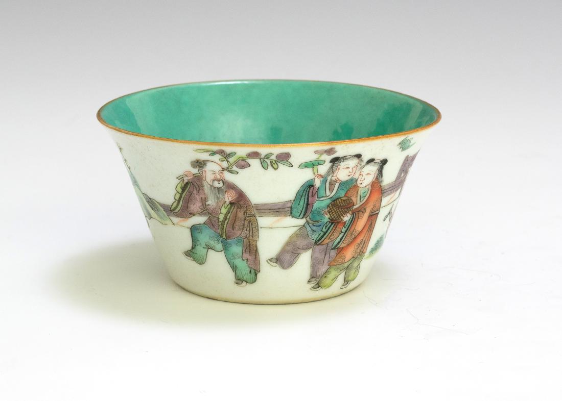 Chinese Famille Rose Cup w/ 5 Figures, 19th Century (1 of 6)