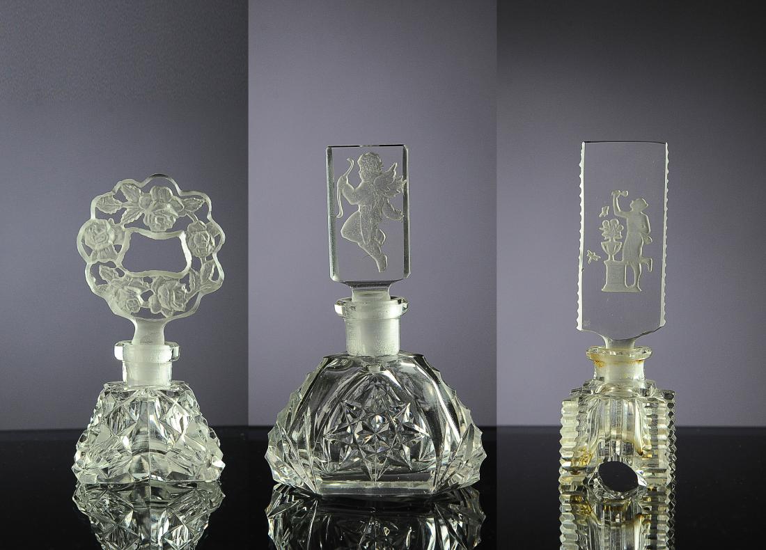 (3) Czechoslovakian Perfume Bottle Intaglio (1 of 12)