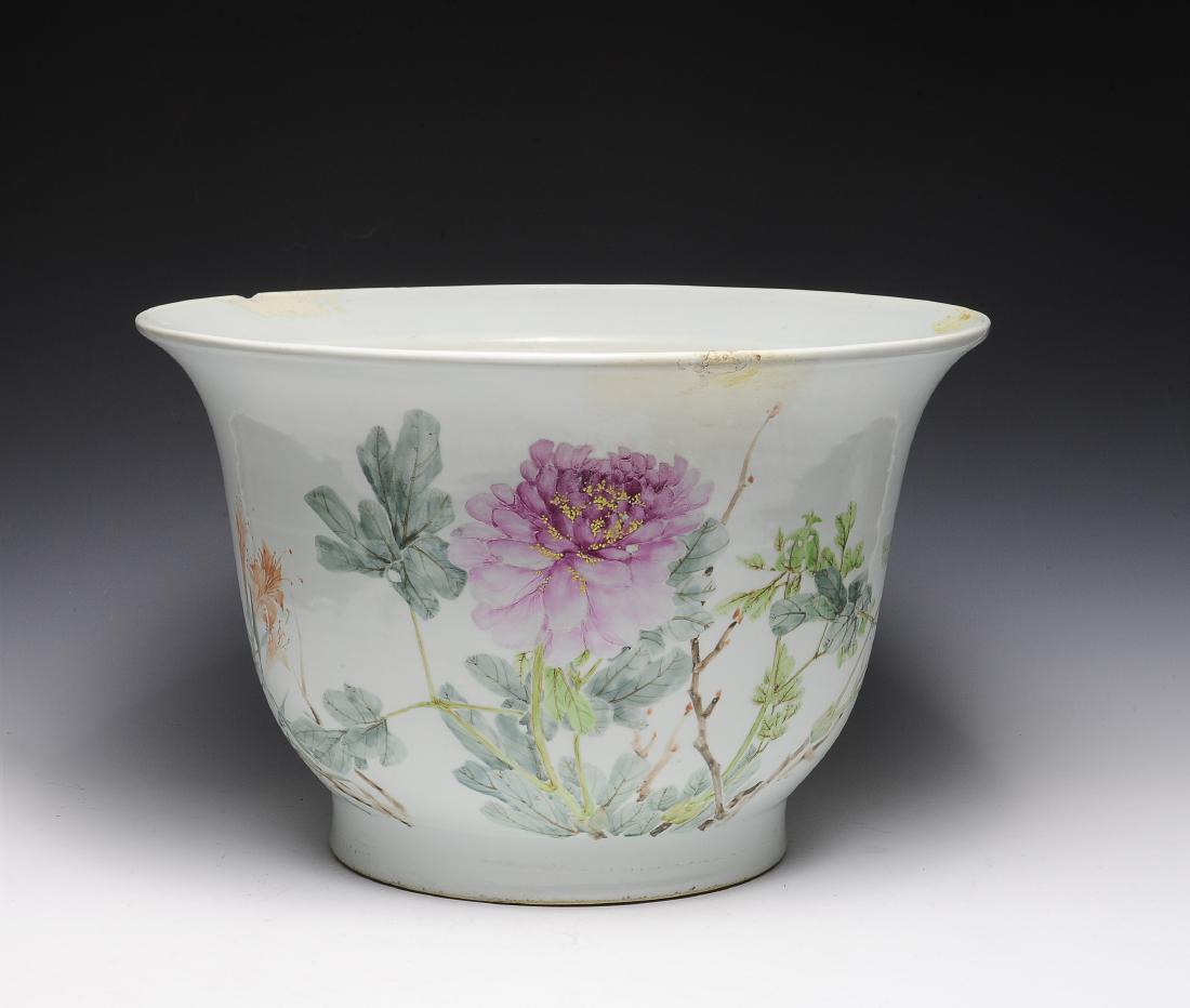 Large Chinese Famille Rose Flower Pot, 19th C. (1 of 12)