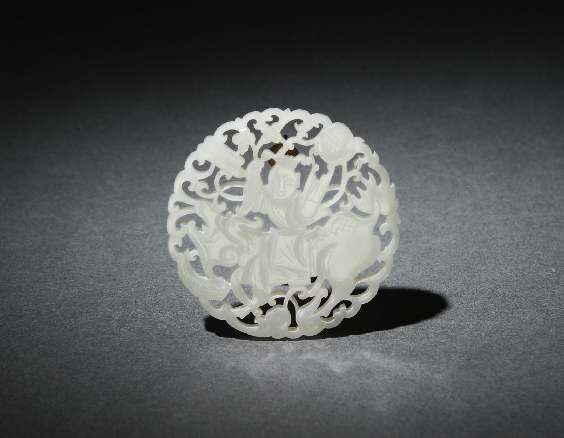 Chinese Carved Round Jade Plaque, 19th Century (1 of 2)