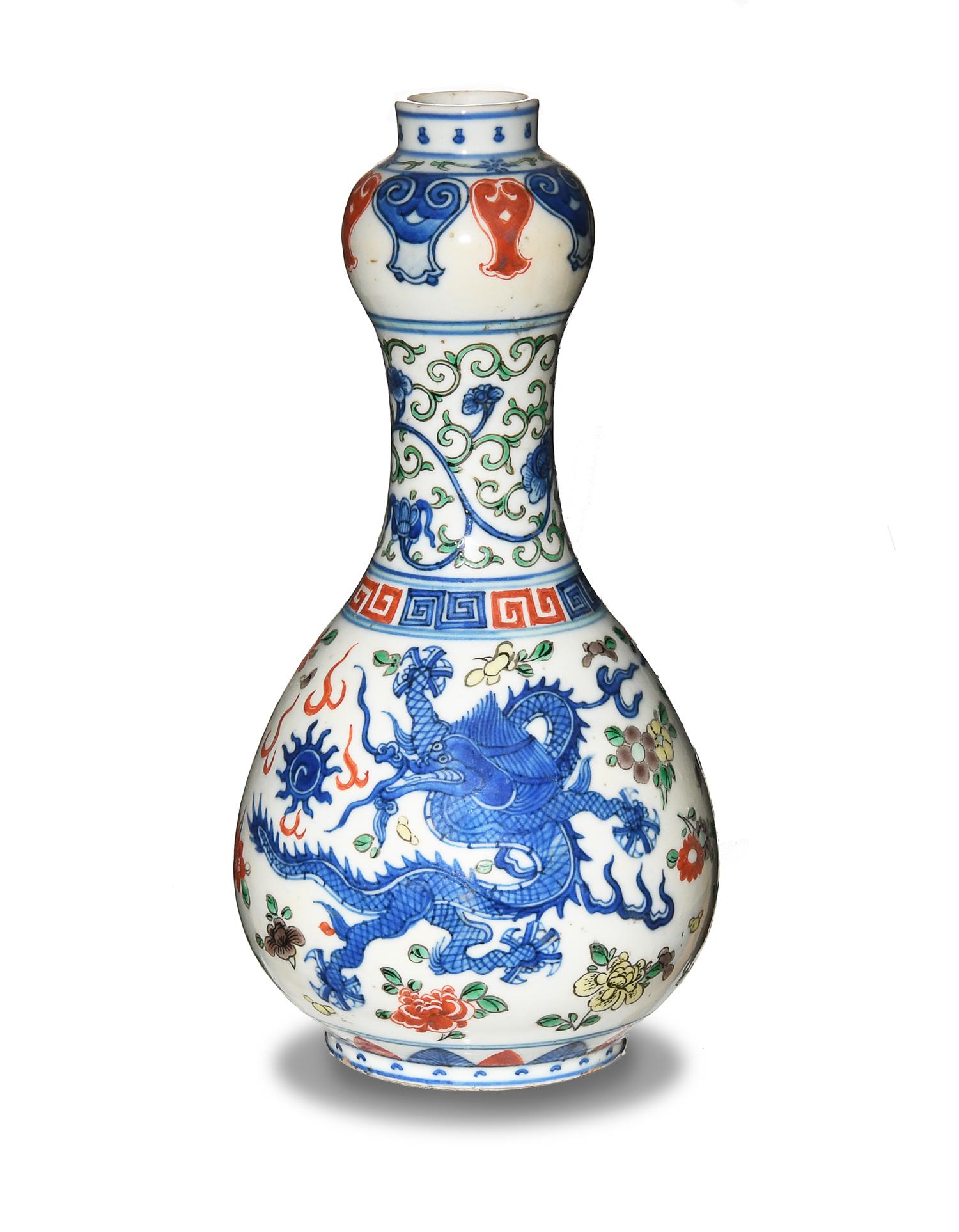 Chinese Wucai Garlic Head Vase, 19th Century (1 of 7)