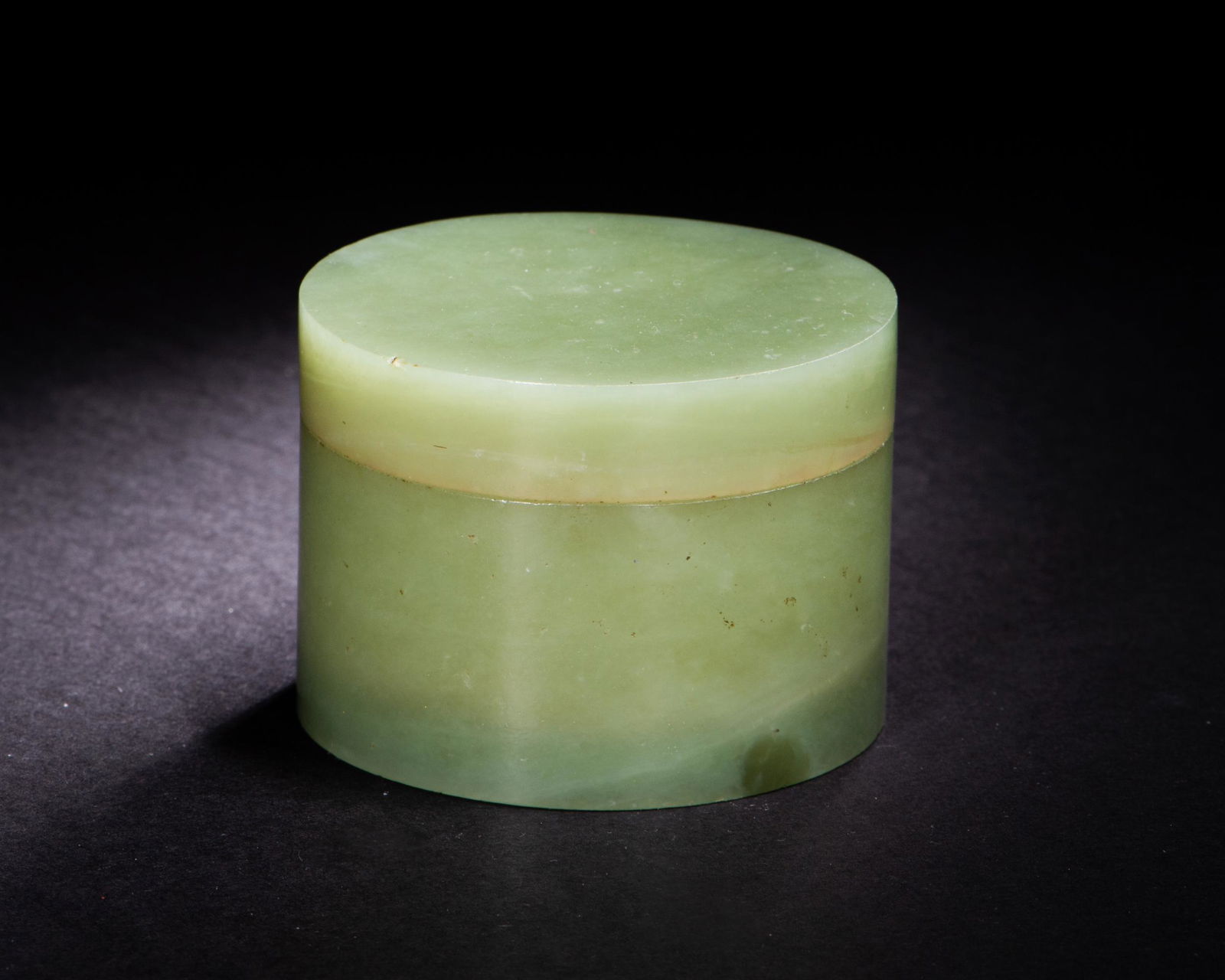 Chinese Yellow Jade Round Seal Box, 18th Century (1 of 9)