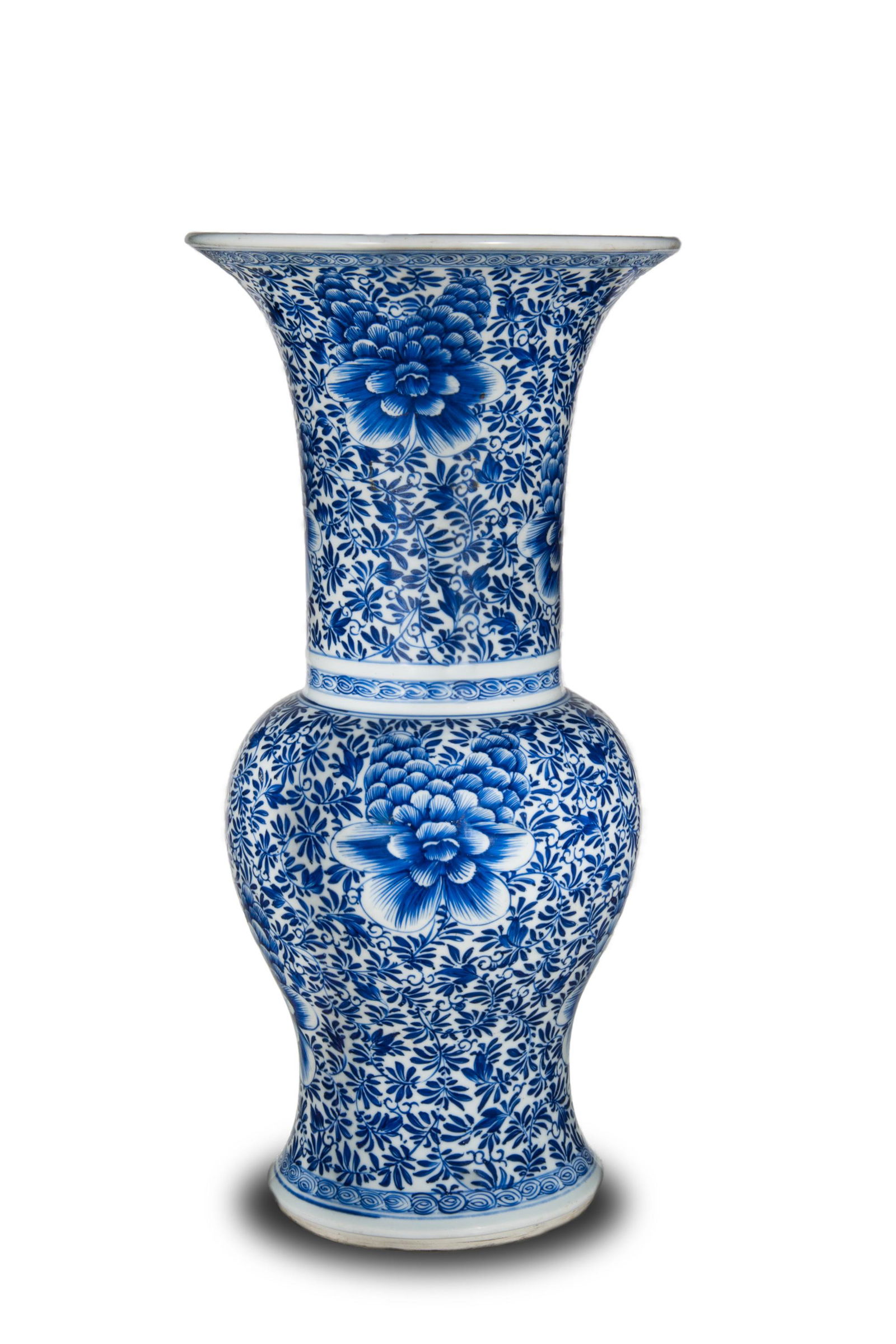 Chinese Blue & White Gu Vase, Kangxi (1 of 15)