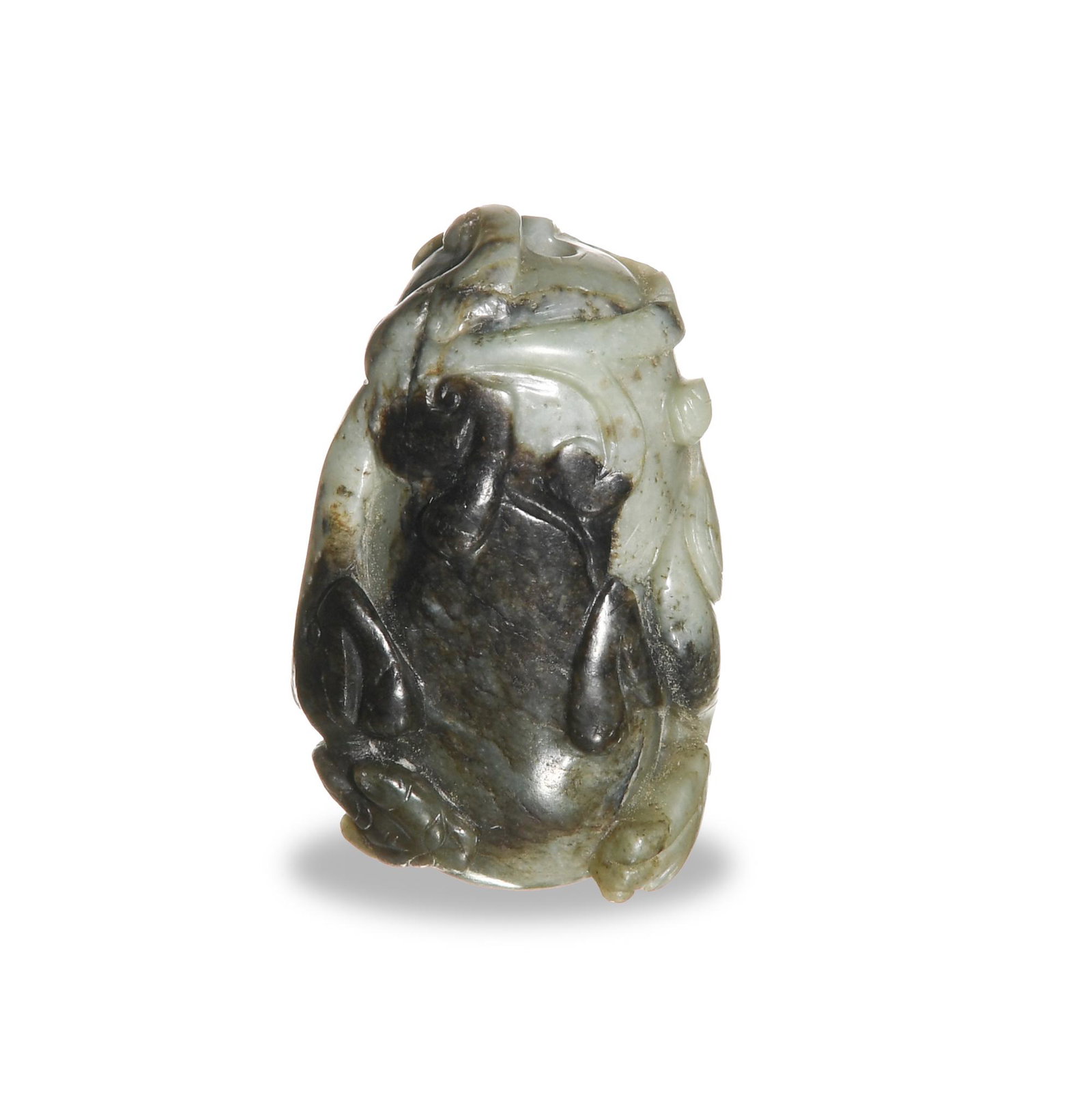 Chinese Black and White Jade Toggle, Ming or Earlier: A Chinese black and white jade toggle dating from the Ming dynasty or earlier. The toggle features a pair of Chilong. Dimensions: 2 1/2 inches tall X 1 1/4 inches wide; 6.4 cm tall X 3.2 cm wide. All 