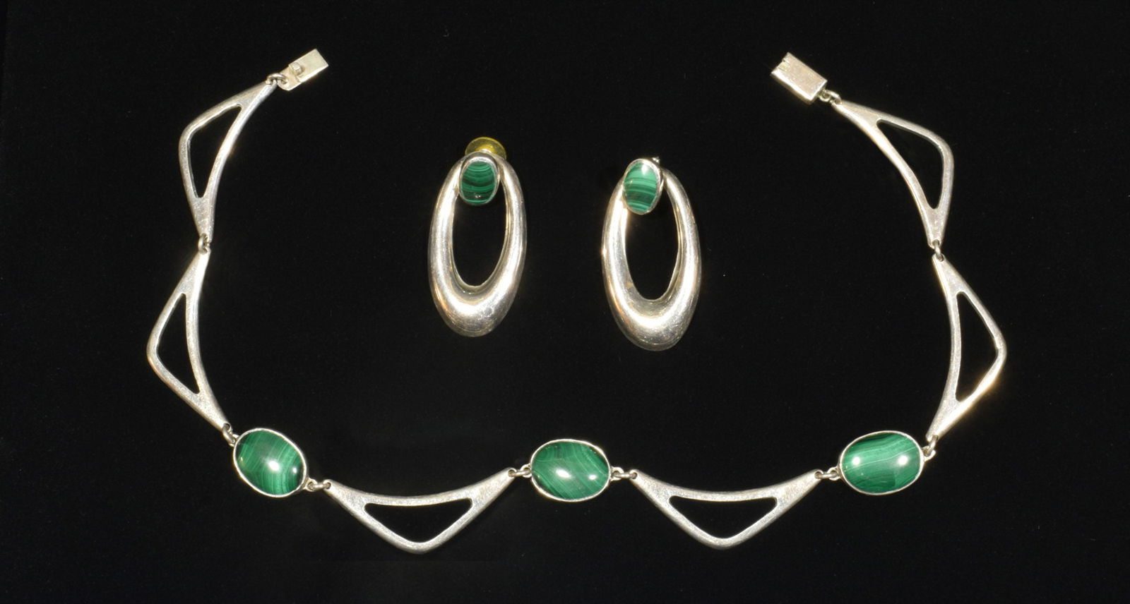 Taxco Sterling and Malachite Necklace and Earrings: Taxco sterling silver and malachite necklace with matching earrings. Earrings can be worn with silver loops or without. Dimensions: necklace- 18 inches long; 45.7 cm long. Malachite- 7/8 inch wide X 5