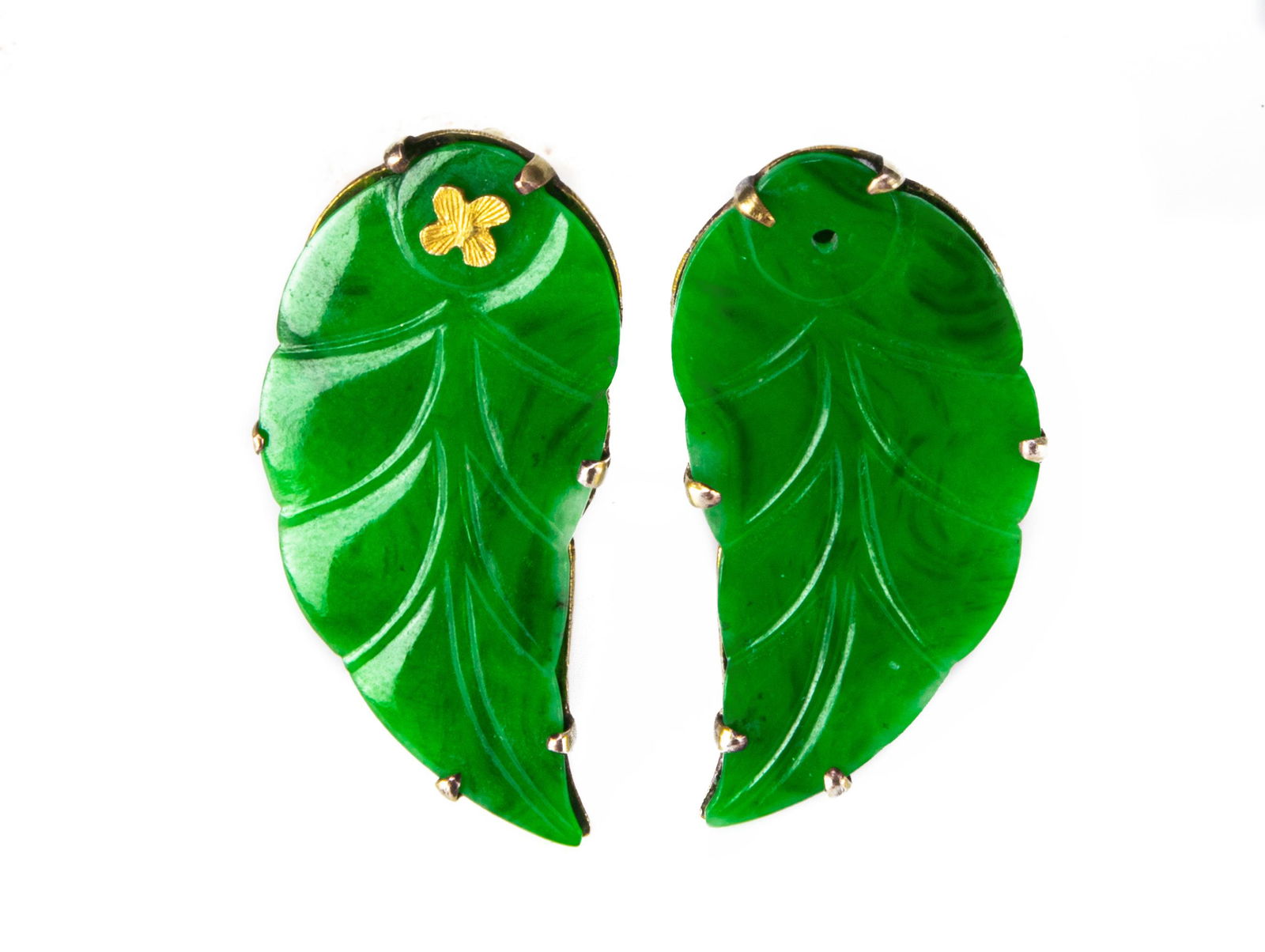 Pair of Chinese Leaf-Shaped Jadeite Earrings,19th (1 of 2)