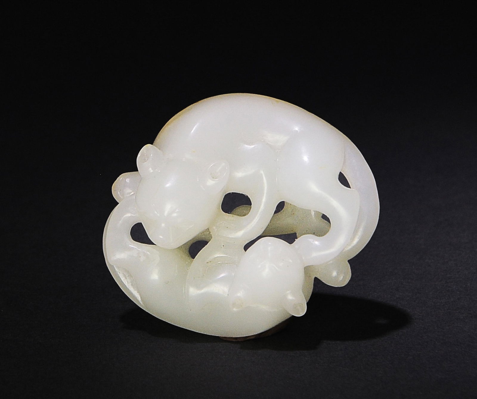 White Jade Double Cats with Skin, 18/19th Century (1 of 5)