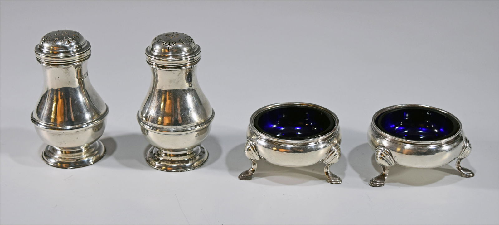 4 Edwardian Sterling Shakers and Open Salts (1 of 7)