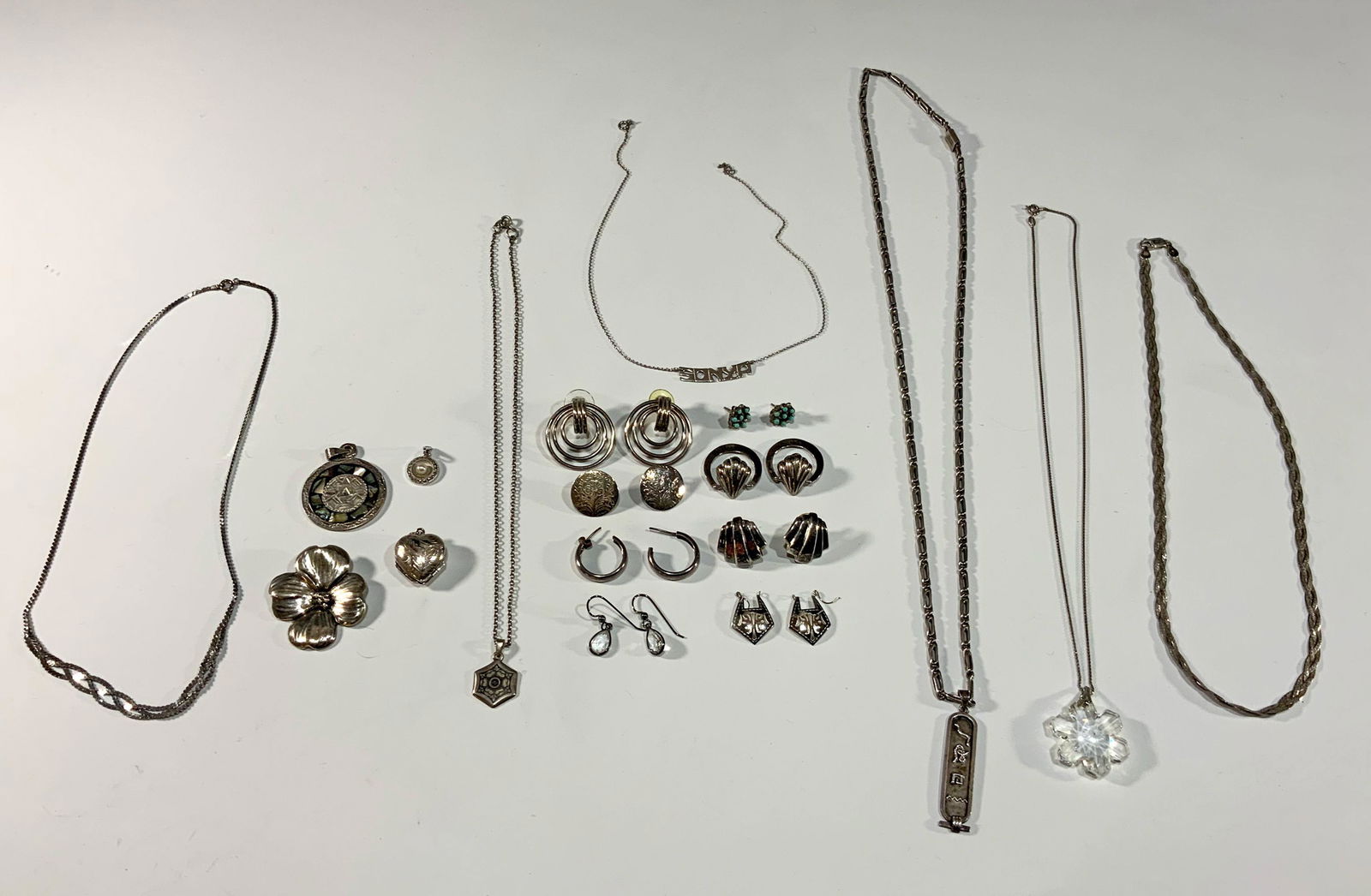 26 Piece Sterling Silver Jewelry Lot (1 of 5)