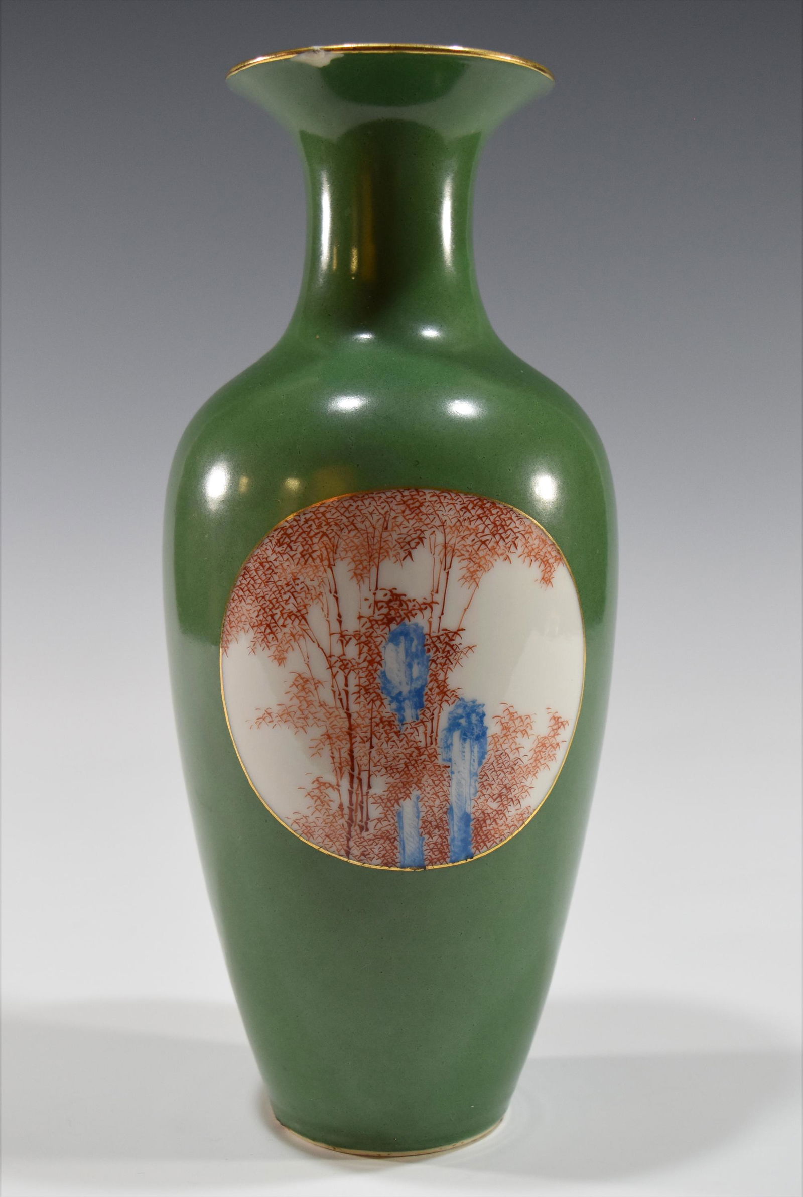 Chinese Green Vase with Landscape Panels, 20th Century (1 of 4)