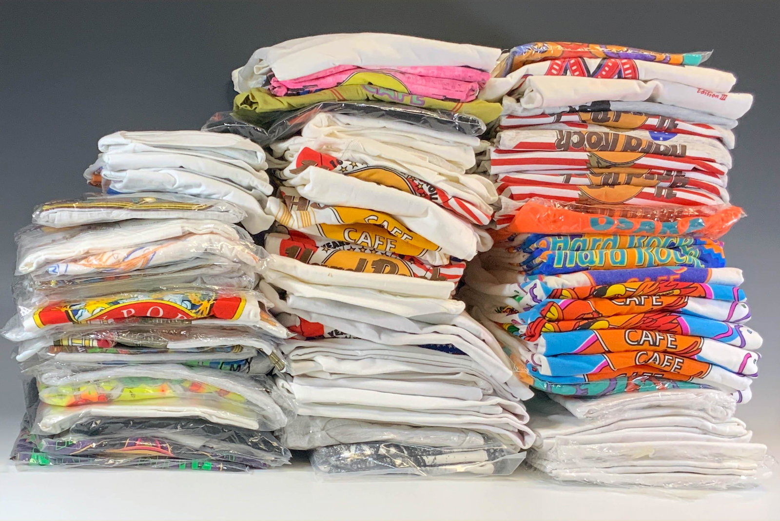 90 Special Edition Hard Rock Tee-Shirts (1 of 11)