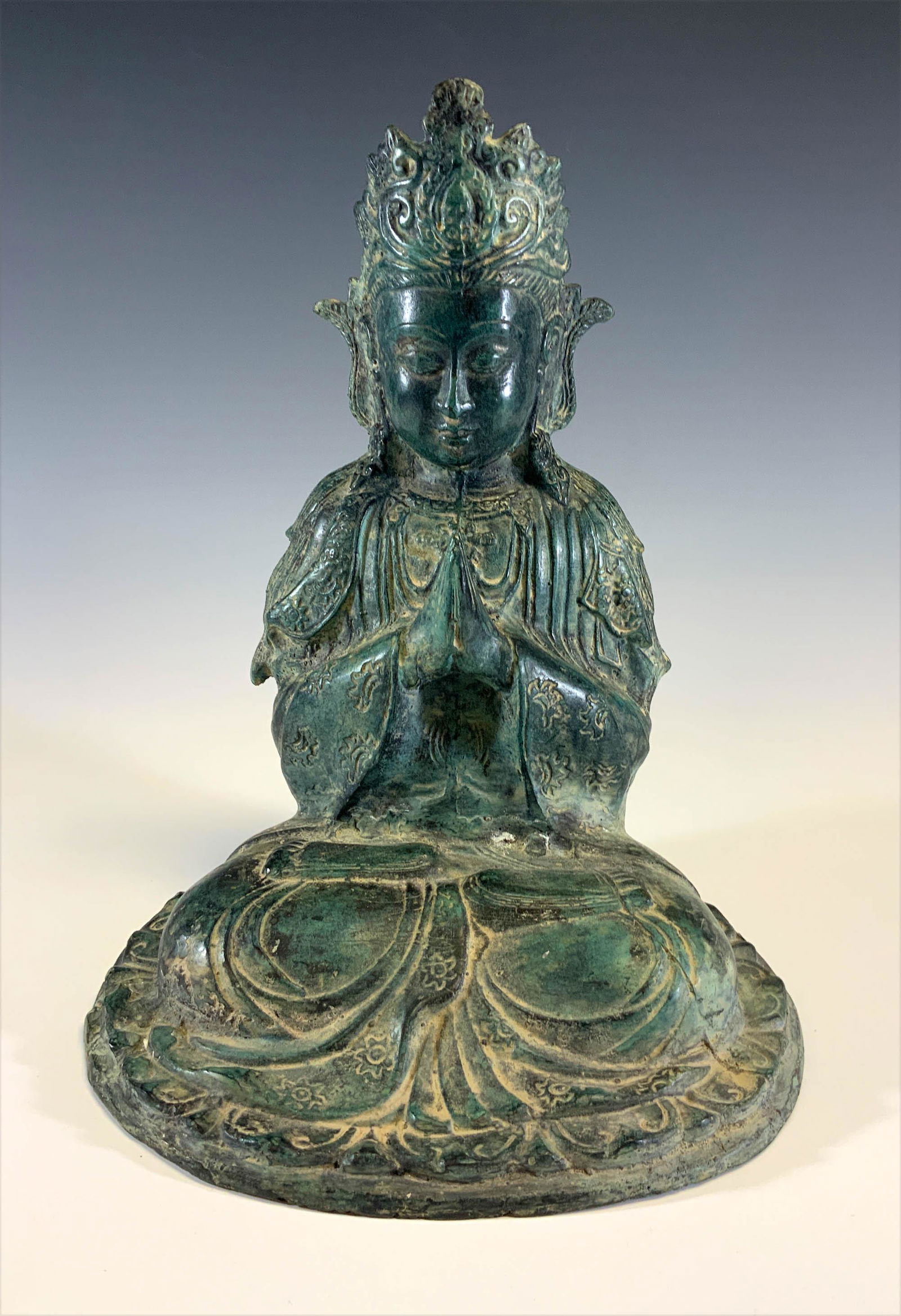 Bronze Statue of Buddha (1 of 6)