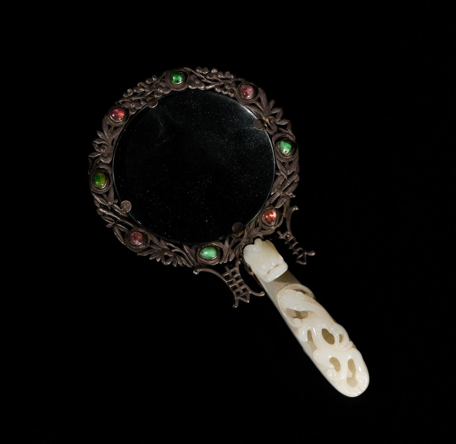 Chinese Magnifying Glass with 18th Century White Jade (1 of 10)