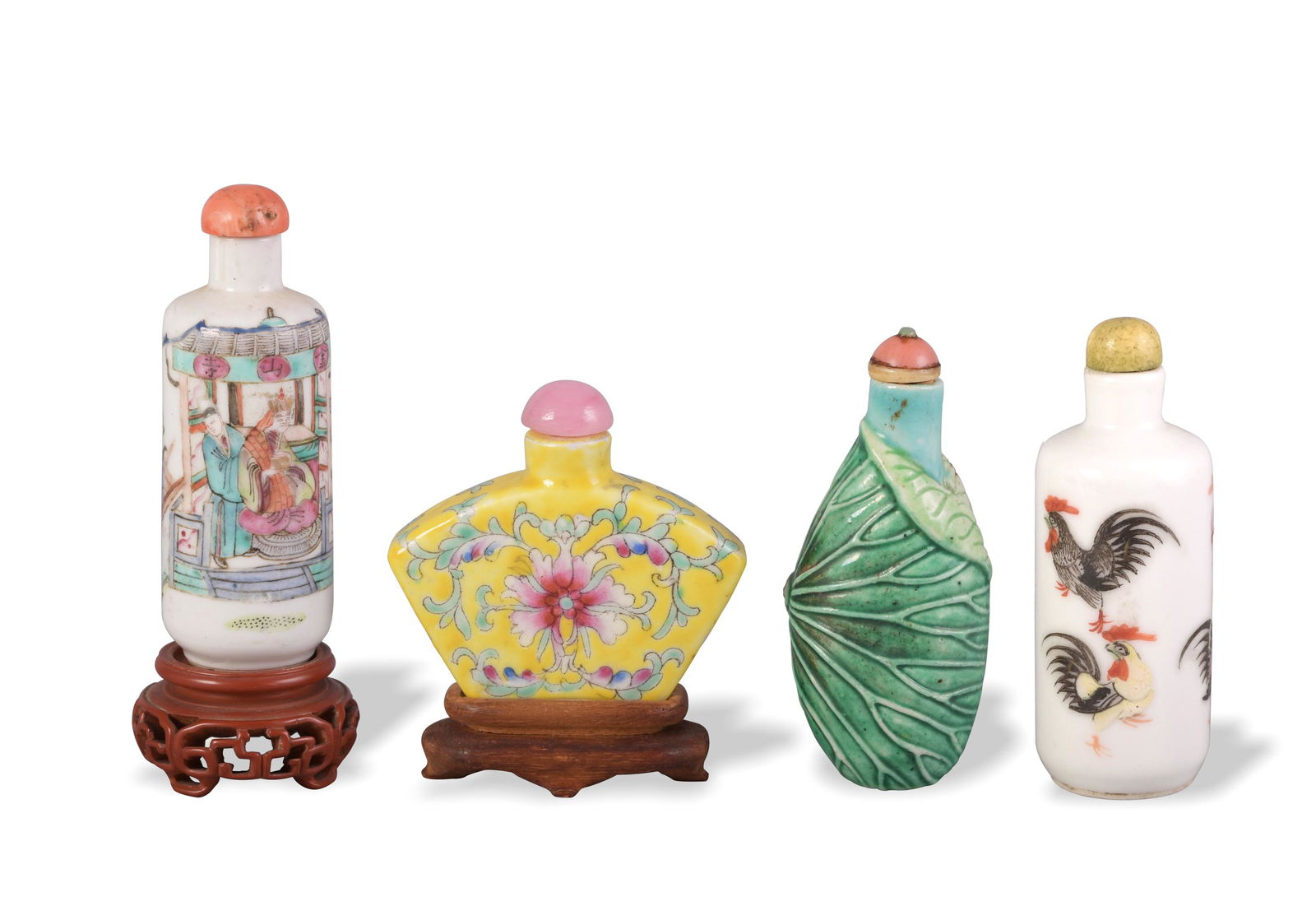 4 Assorted Chinese Snuff Bottles, 19th Century (1 of 15)
