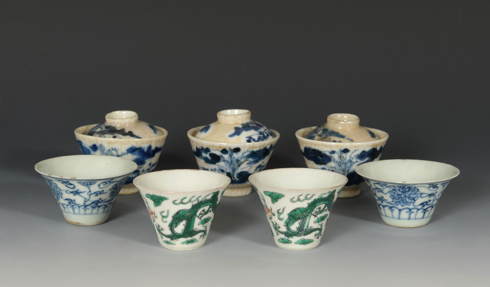 Group of 7 Chinese Porcelains, 19th Century (1 of 19)