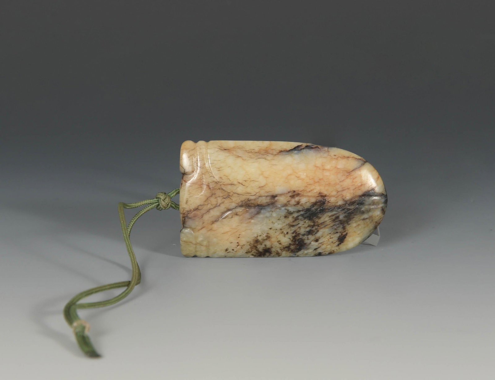 Chinese Jade Cicada, Ming Dynasty or Earlier with box (1 of 6)