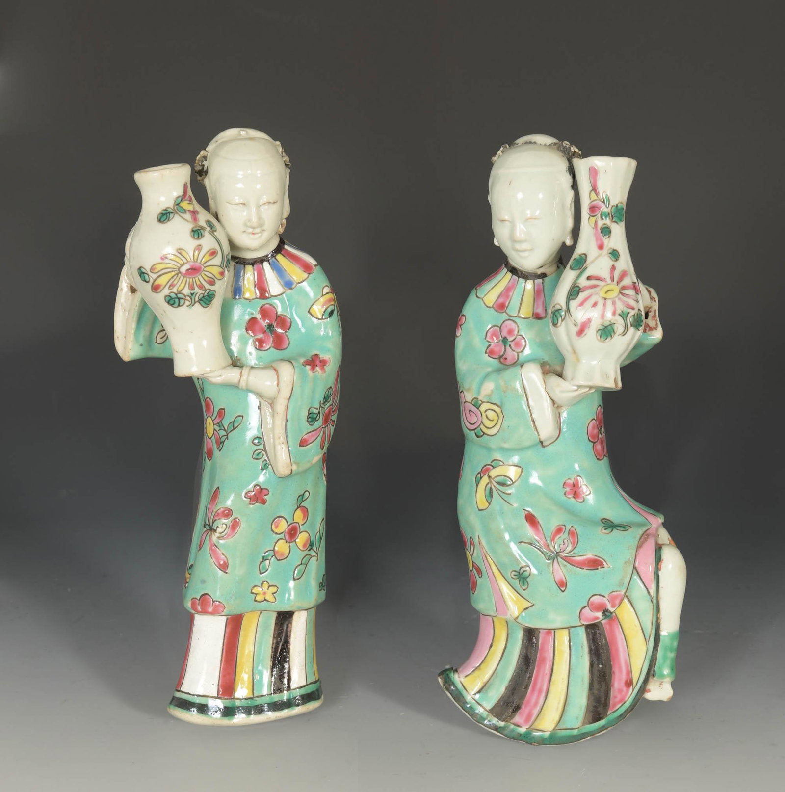 2 Chinese Famille Rose Wall Vase, 18th Century (1 of 4)