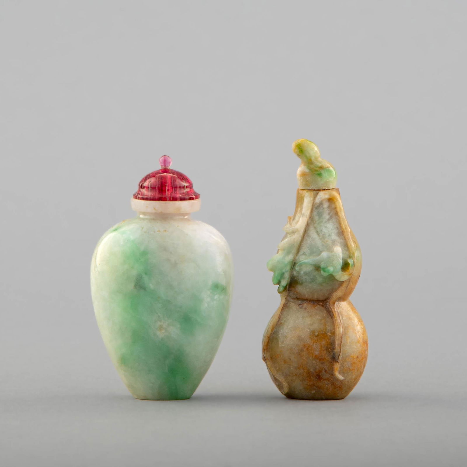 Two Chinese jadeite snuff bottles, 19th century (1 of 6)