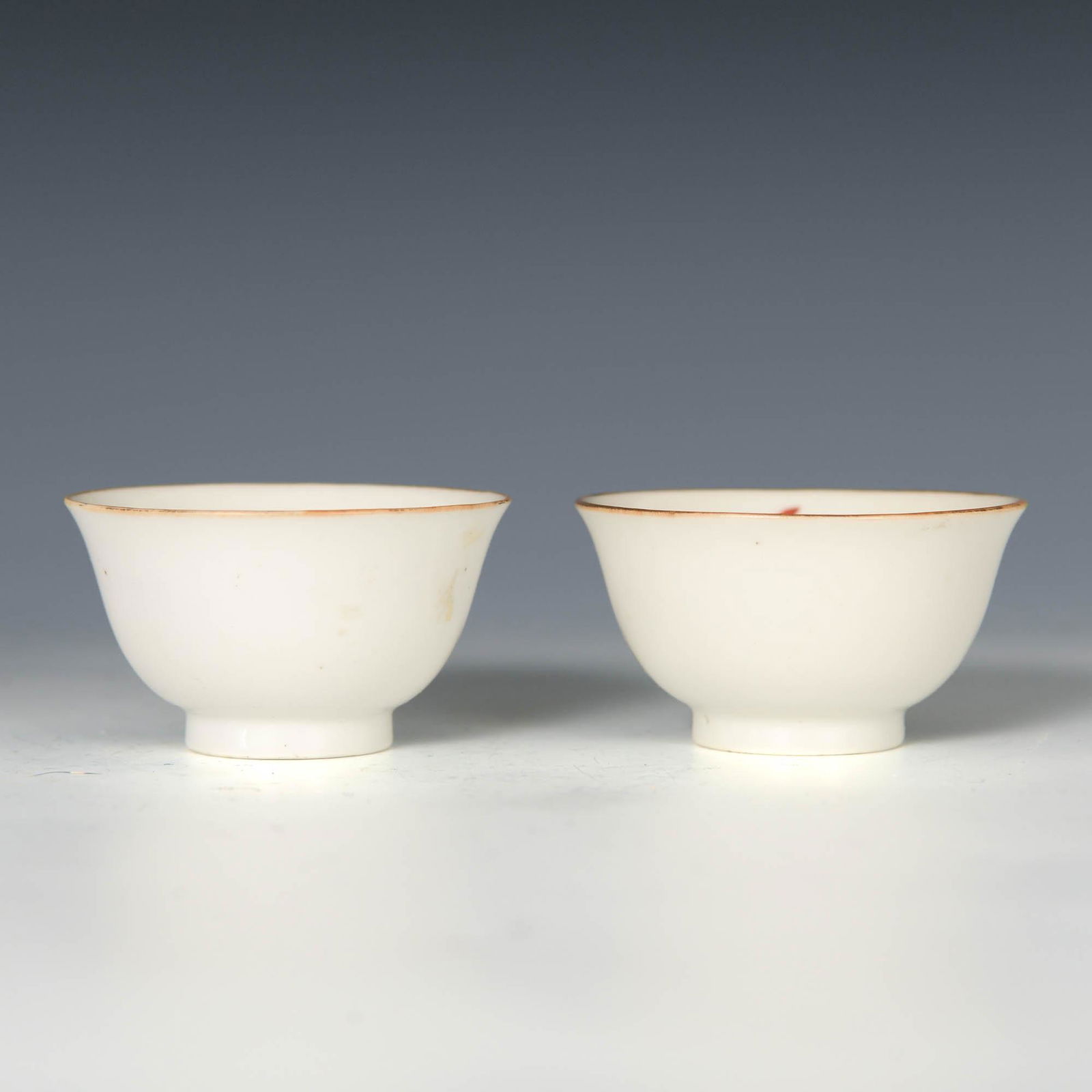 A pair of Chinese goldfish cups, Qianlong period (1 of 7)