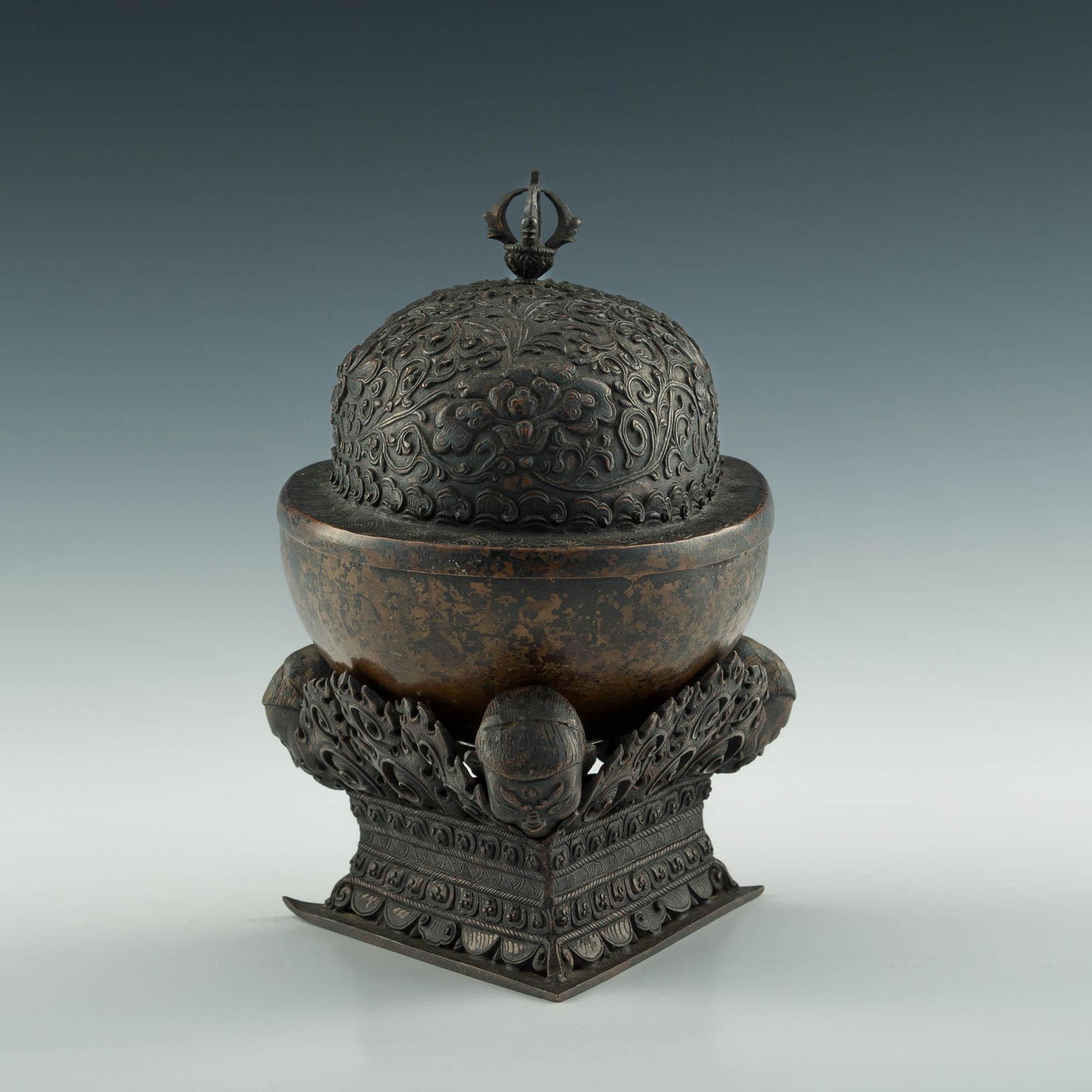 A Chinese bronze kapala, 19th century (1 of 9)