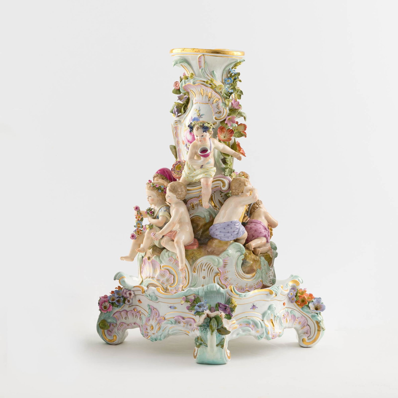 A Meissen figural compote or centerpiece stand, 19th century (1 of 12)