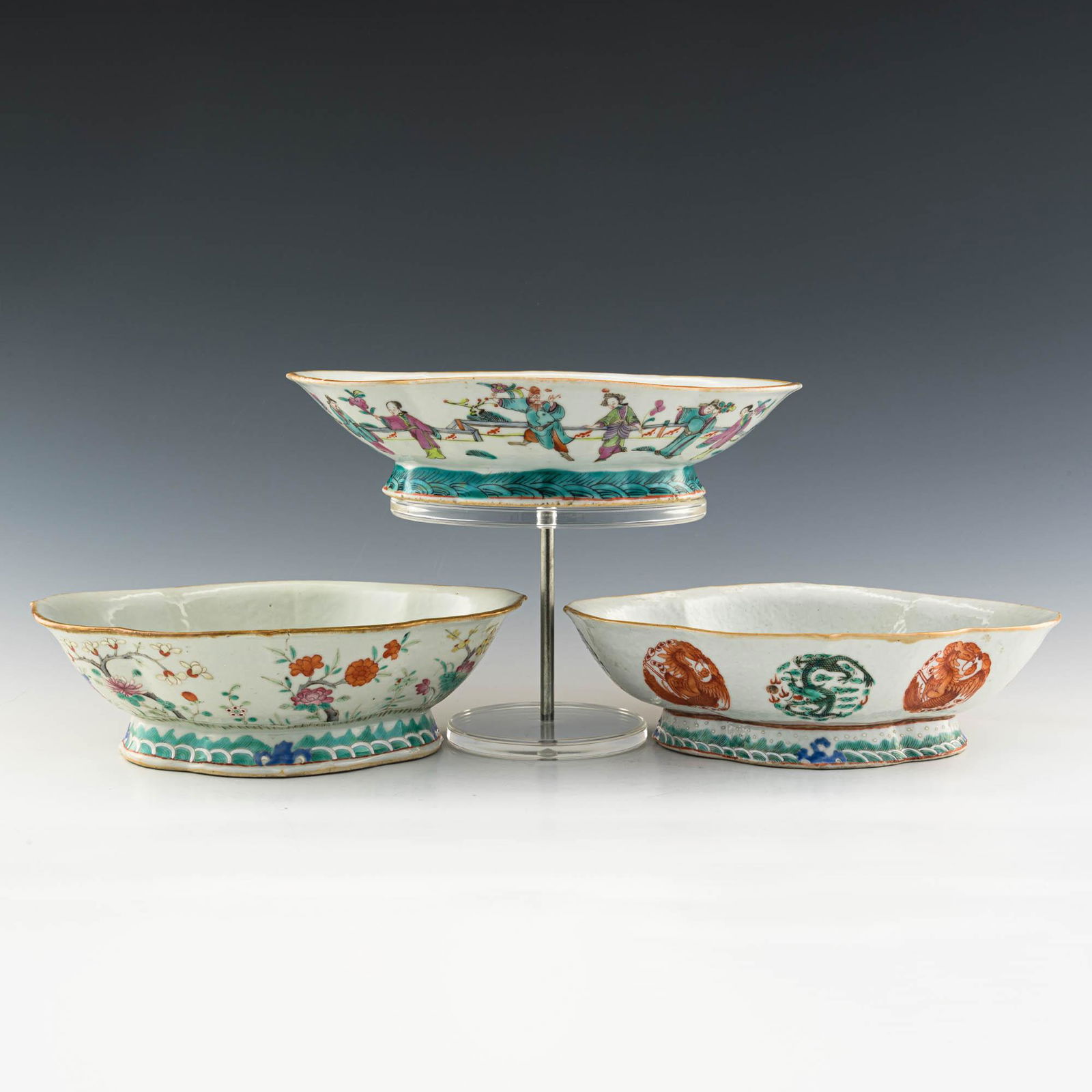 Three Chinese famille rose fruits plates, 19th century (1 of 16)