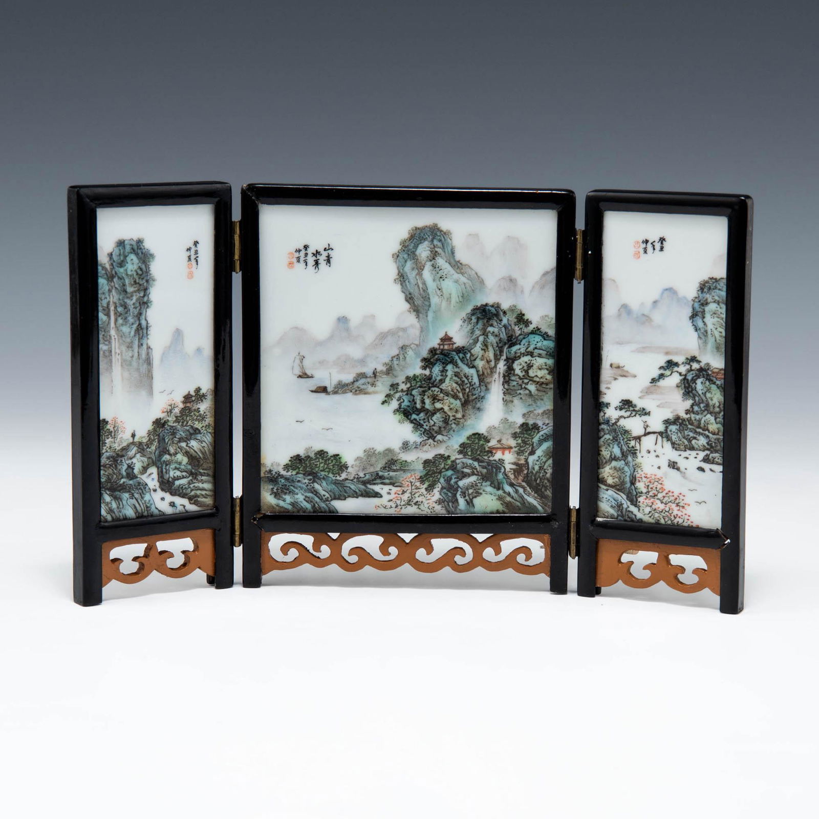 A Chinese famille rose triptych table screen, 1960s-1970s (1 of 9)