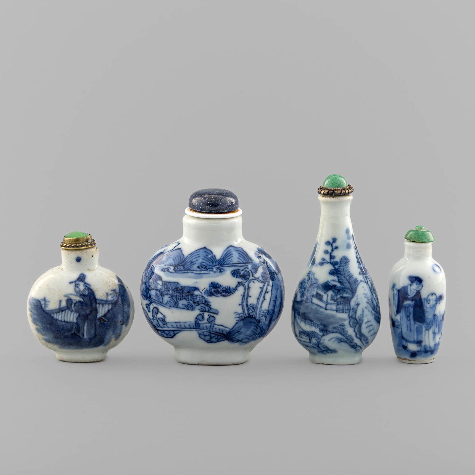 Four Chinese blue and white snuff bottles, 19th century (1 of 16)