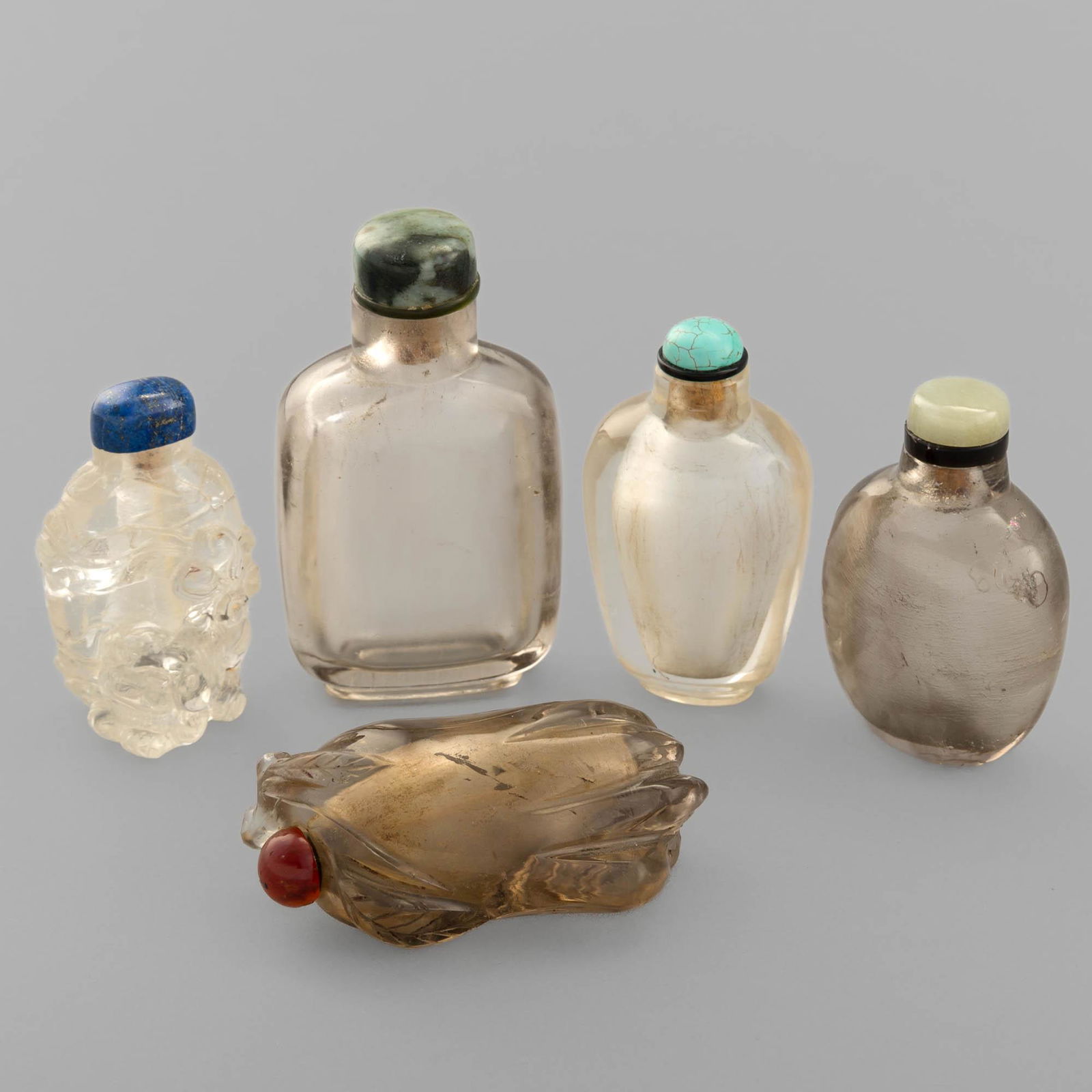 Five Chinese crystal snuff bottles, 19th/early 20th century (1 of 15)