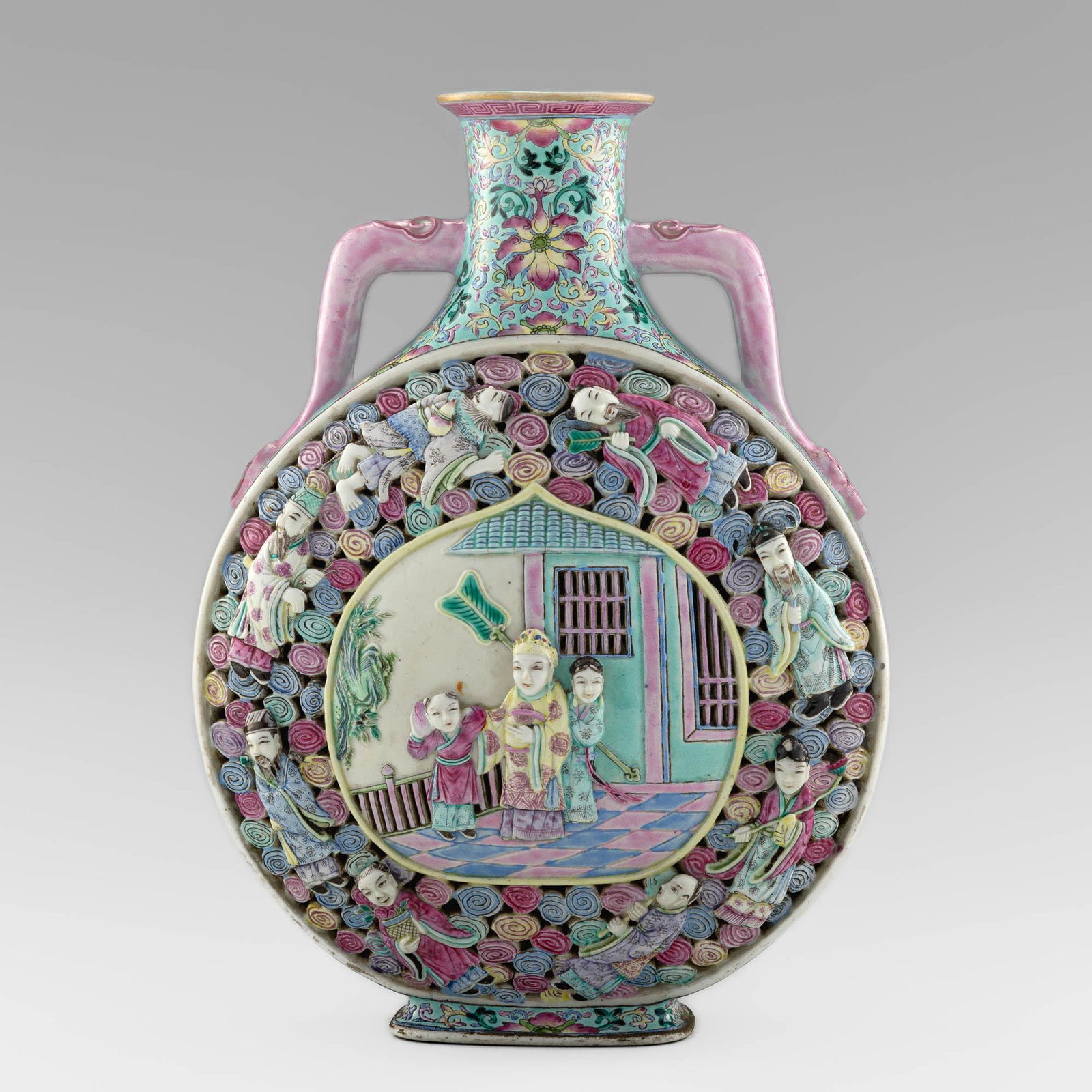 A Chinese famille rose moonflask vase, Republic period (1 of 20)